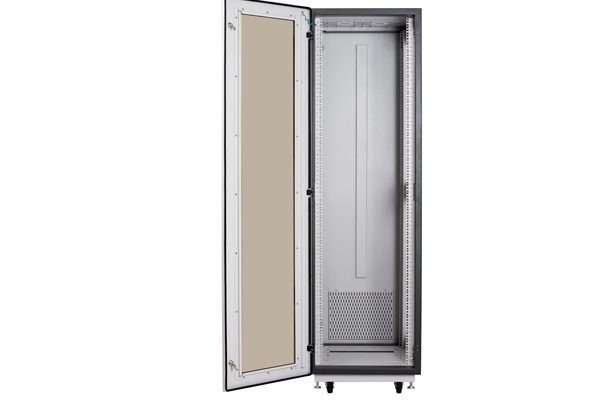 ตู้ Server Rack 27U เปิดบานประตู